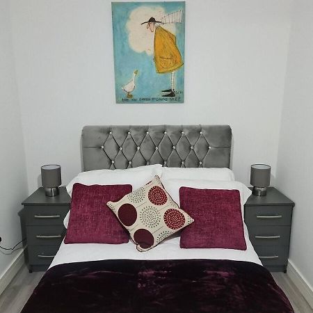 Sav Apartments - 2 Bed Cosy Flat Saffron Leicester Dış mekan fotoğraf