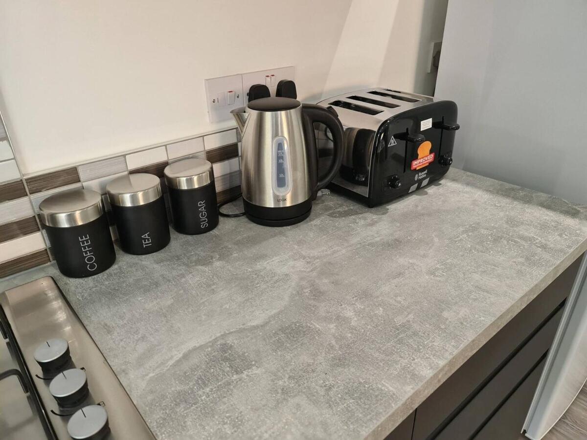 Sav Apartments - 2 Bed Cosy Flat Saffron Leicester Oda fotoğraf